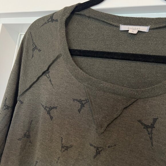 Pleione Women’s XL Army Green Eiffel Tower Print Long Sleeve Crewneck Pullover S - Picture 6 of 9